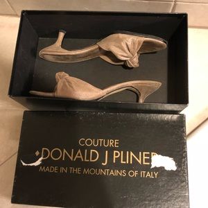 Donald J Pliner pewter metallic heels size 7.5